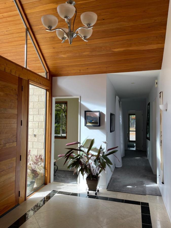 Rose & Stream Retreat Apartment Waikuku Exterior photo